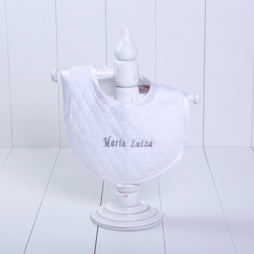 Babador malha luxo bebe menina menino branco personalizado comprar (e)