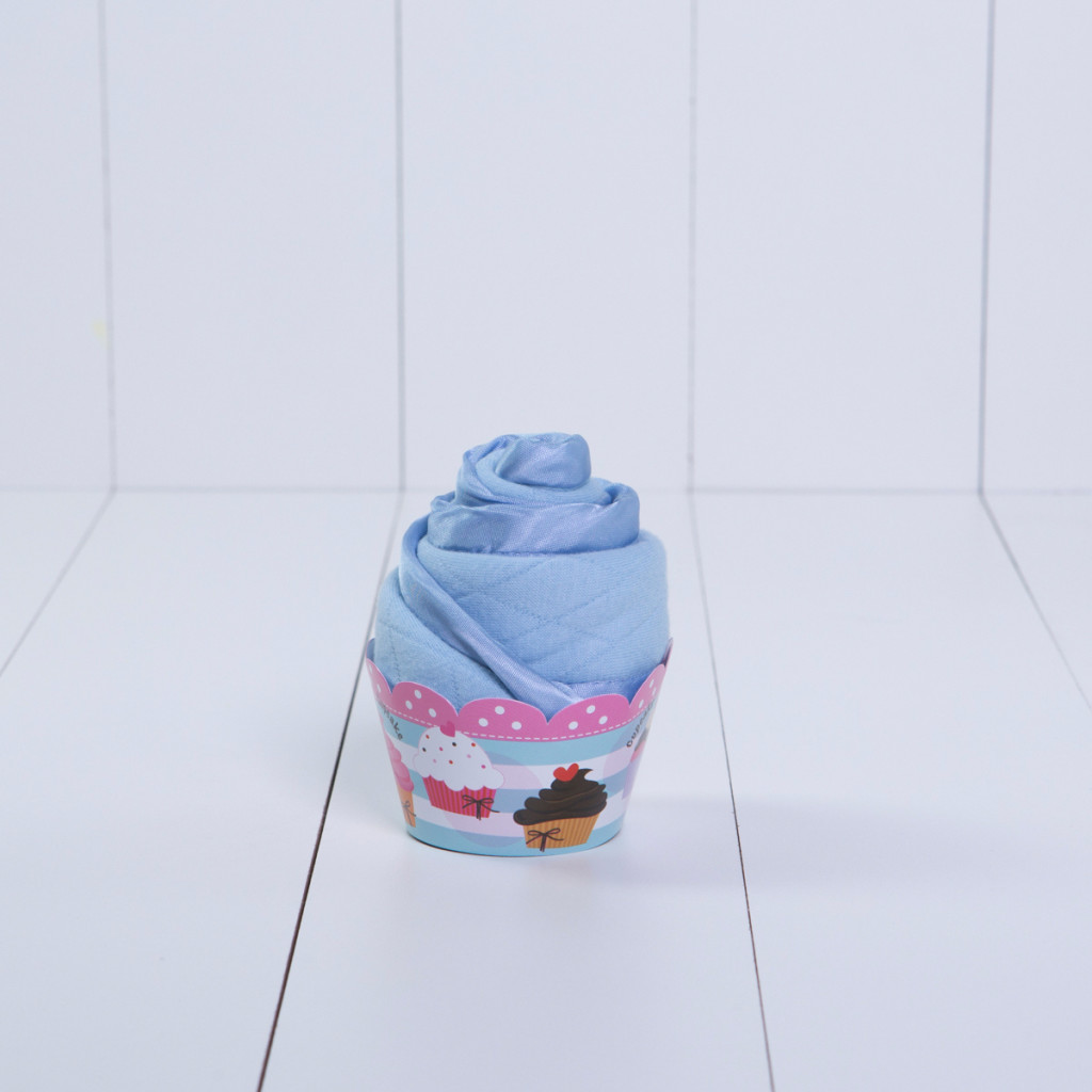 Cupcake babador babeiro paninho boca bebe presente personalizado menino azul (2)