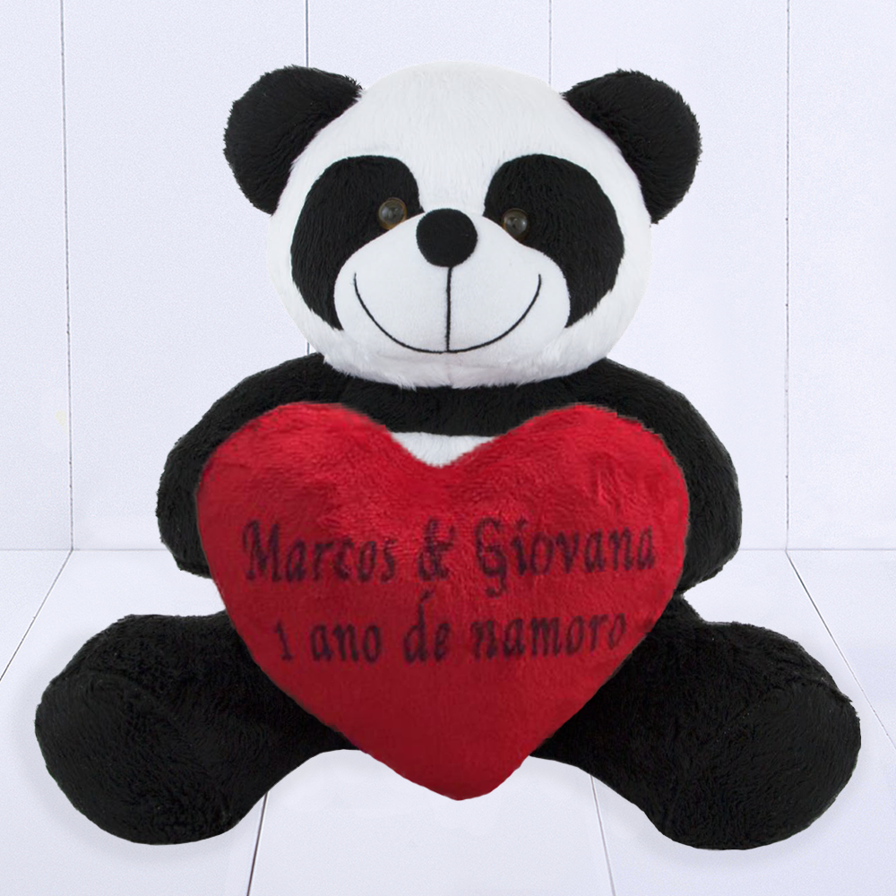 Presente criativo 1 ano de namoro - panda com coração de pelúcia personalizado