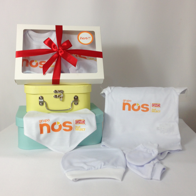 Kit Bebê Empresas com a sua logo - 4 peças - Meu Mundo Personalizado