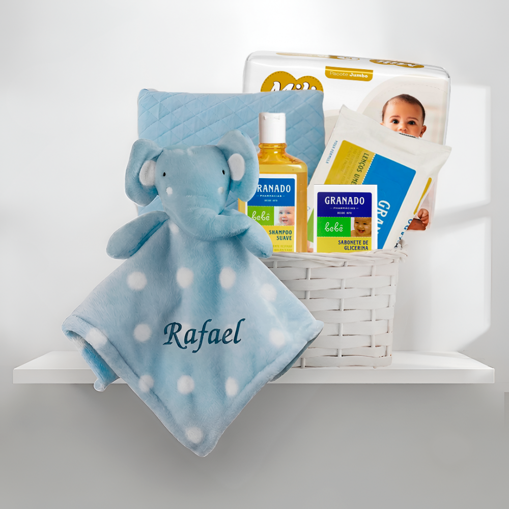 Kit parentalidade corporativo personalizado, babador, naninha do elefantinho e itens higiene bebê