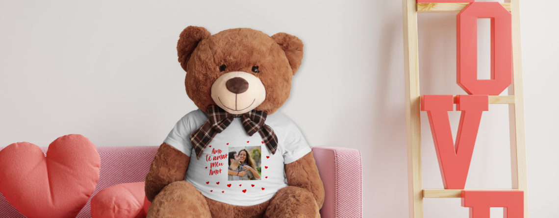 Urso para namorada gigante com camiseta personalizada