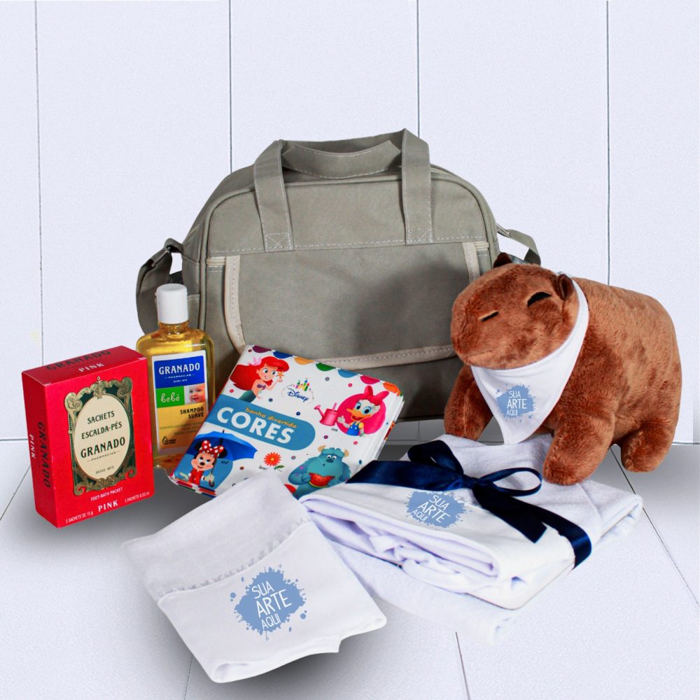 Kit Mamãe Bebê c. Bolsa frasqueira, pelúcia de capivara, Toalha, Paninho de boca de fralda, Shampoo Granado,Livro de banho, Caixa com sachês escalda-pés